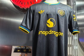 国际比赛日英超传出新动向，西汉姆刷新队史纪录，管理层表态：气氛紧张，赛季目标并未改变的简单介绍真人娱乐